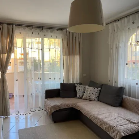 Pargue Tropical Apartment *